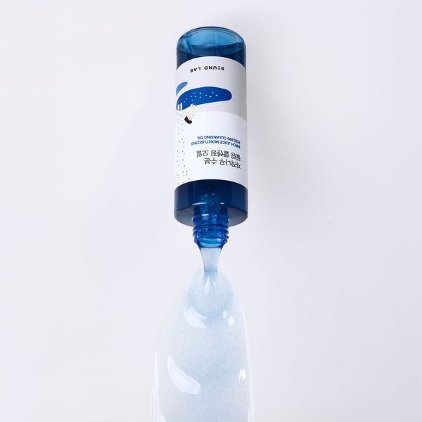 Гідрофільна олія з березовим соком ROUND LAB Birch Juice Moisturizing Peeling Cleansing Oil 200 мл 4954 фото Гідрофільна олія з березовим соком ROUND LAB Birch Juice Moisturizing Peeling Cleansing Oil 200 мл 4954 фото