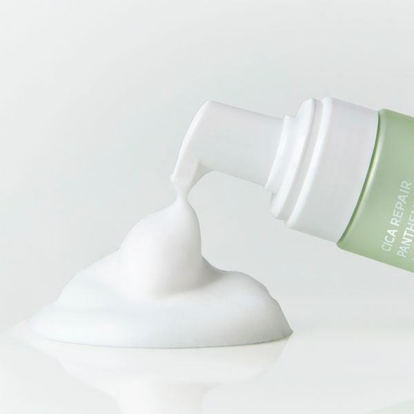 Пенка для умывания с центелой и пантенолом Arocell Cica Repair Panthenol Whipped Cleanser 160 мл 8809710462618 фото