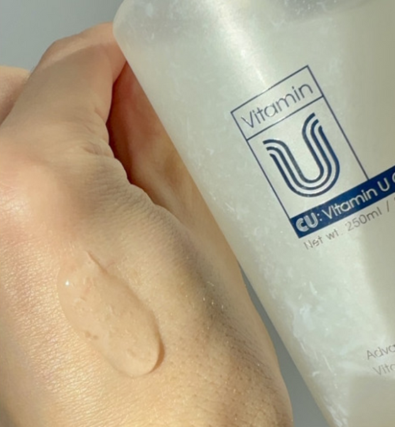 Очищувальна гідрофільна олія-пінка CUSKIN Vitamin U Oil To Foam Cleanser 250 мл 300227 фото