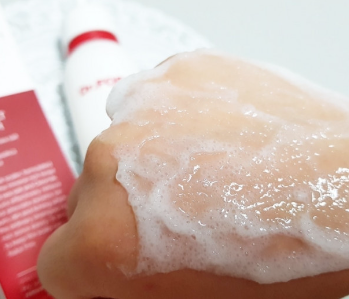 Пилинг для кожи головы с частицами соли из мертвого моря Dr.FORHAIR Sea Salt Scaler 50 мл 8809485532165 фото